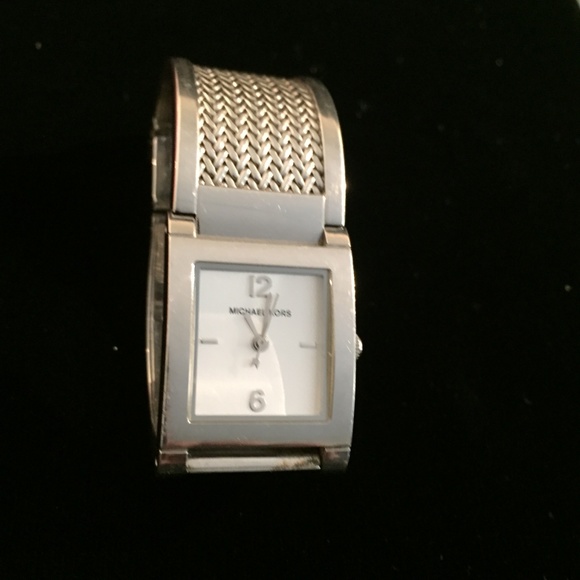 Michael Kors Women\'s Stainless Steel Watch